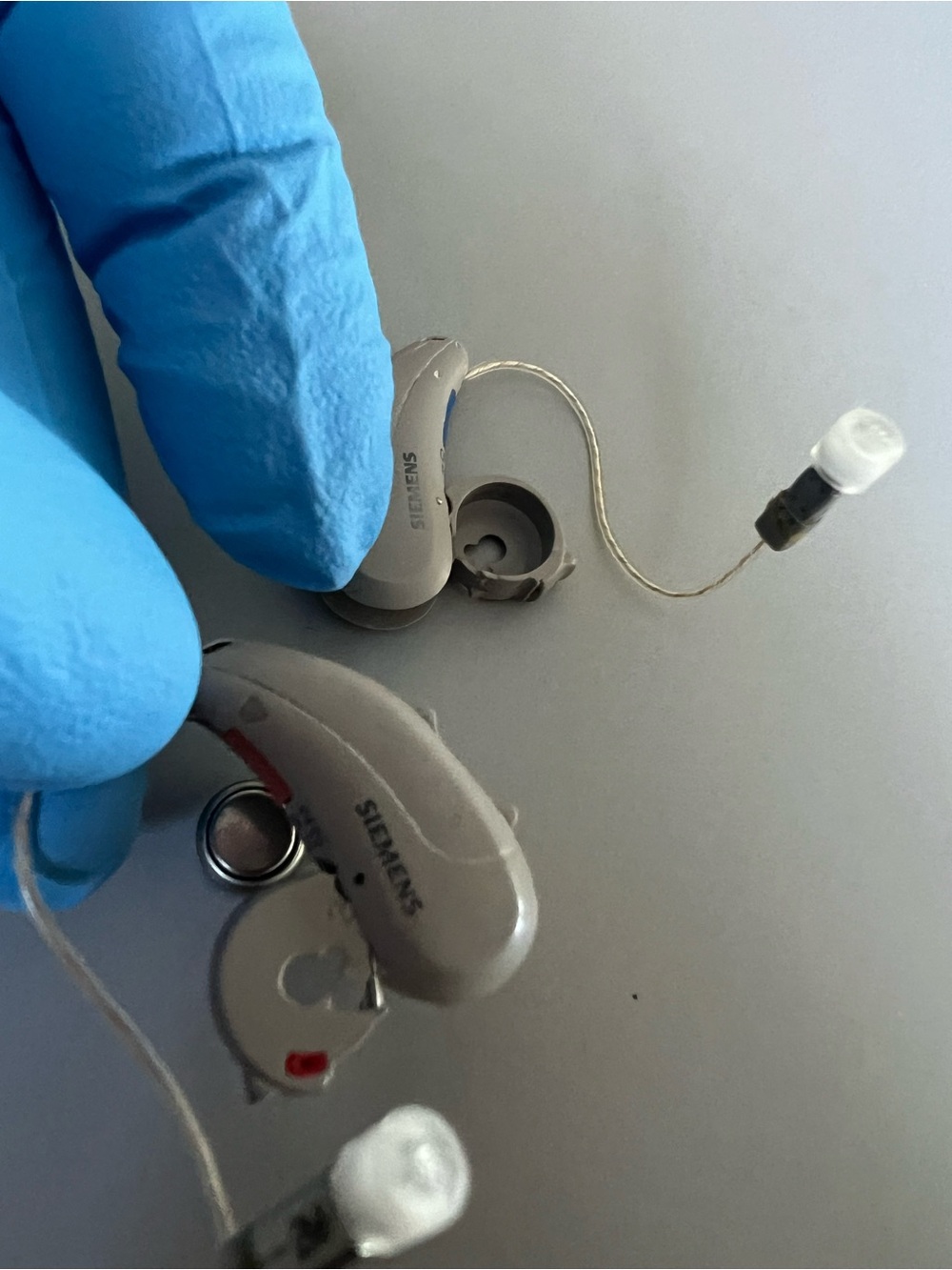 2 Siemens Orion 2 digital Hearing Aids Receiver-in-Canal